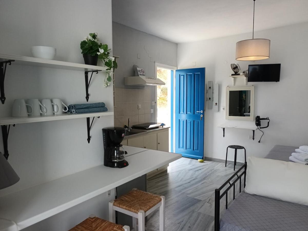 Athina'S Blue Studios Nausa Exteriér fotografie