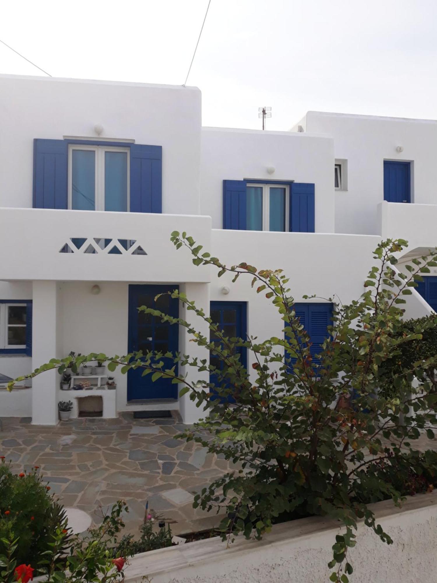 Athina'S Blue Studios Nausa Exteriér fotografie
