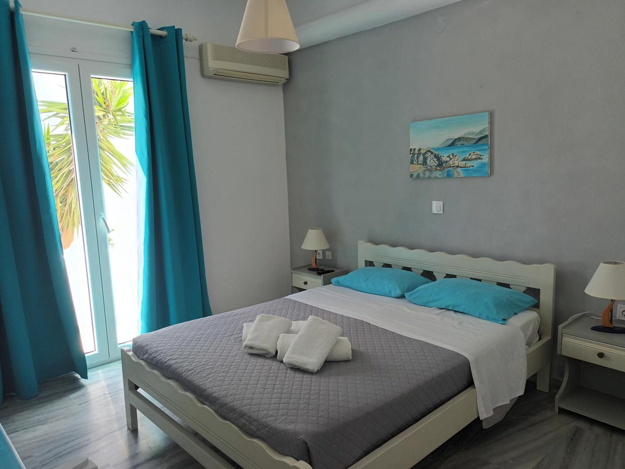 Athina'S Blue Studios Nausa Exteriér fotografie